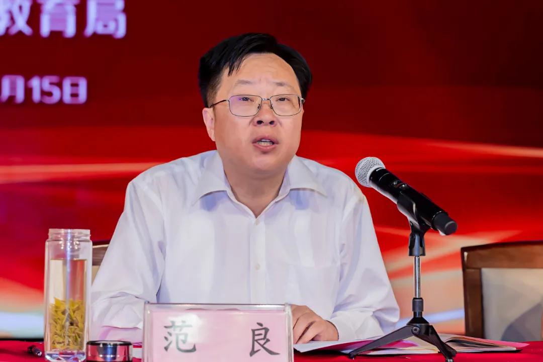 無(wú)錫：市委教育工委、市教育局召開(kāi)全市校園安全穩(wěn)定工作會(huì)議(圖2)